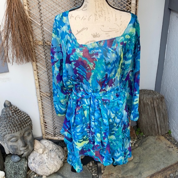 Long Top...OS - Picture 5 of 8